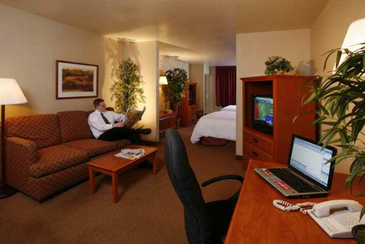 Hampton Inn & Suites Las Vegas-Henderson Bagian luar foto